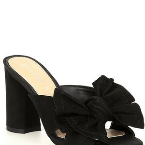 Gianni Bini Black Bow Heels